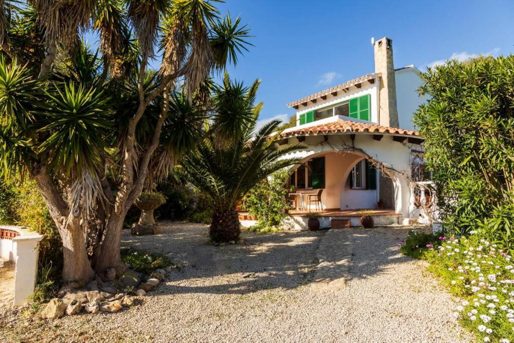 Villa Cecylia Es Canutells Bagian luar foto