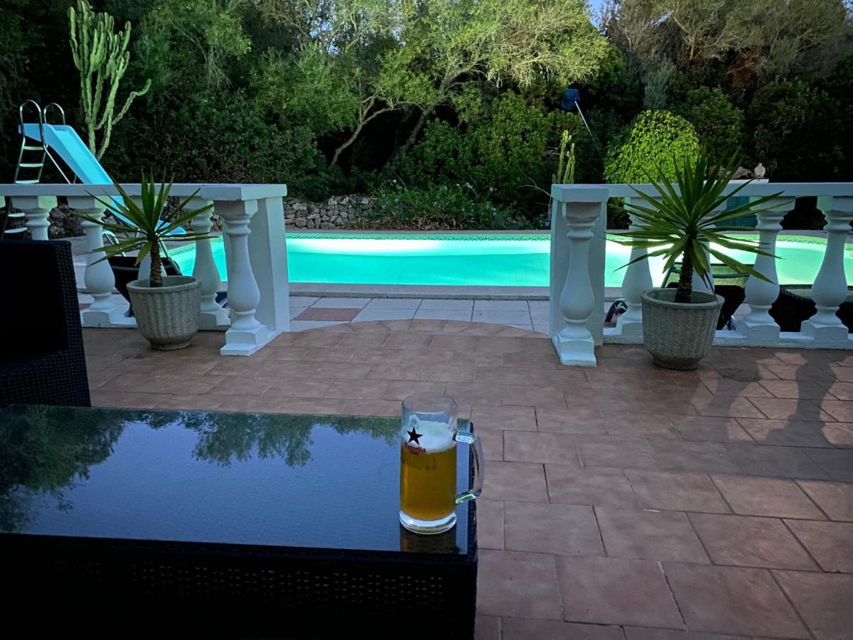 Villa Cecylia Es Canutells Bagian luar foto